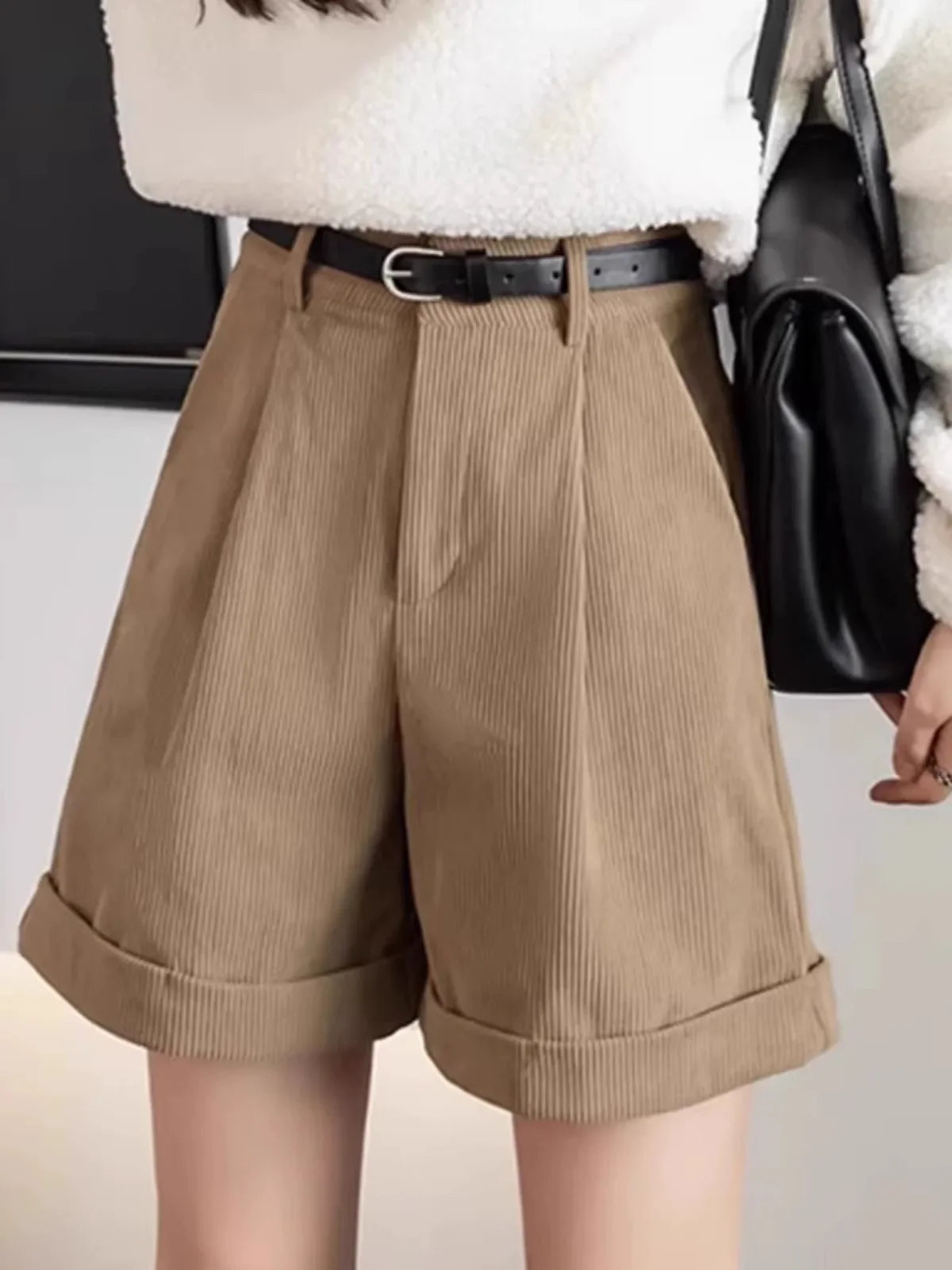 New Arrival Women's Corduroy Shorts
