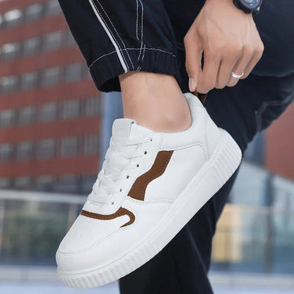 Clover Sneakers - Olympus Madrid