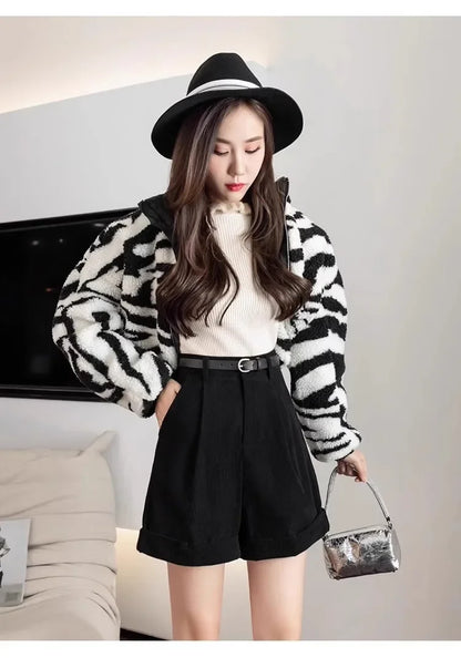 New Arrival Women's Corduroy Shorts