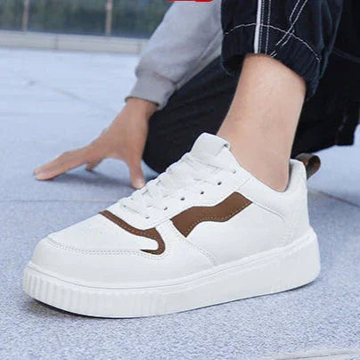 Clover Sneakers - Olympus Madrid