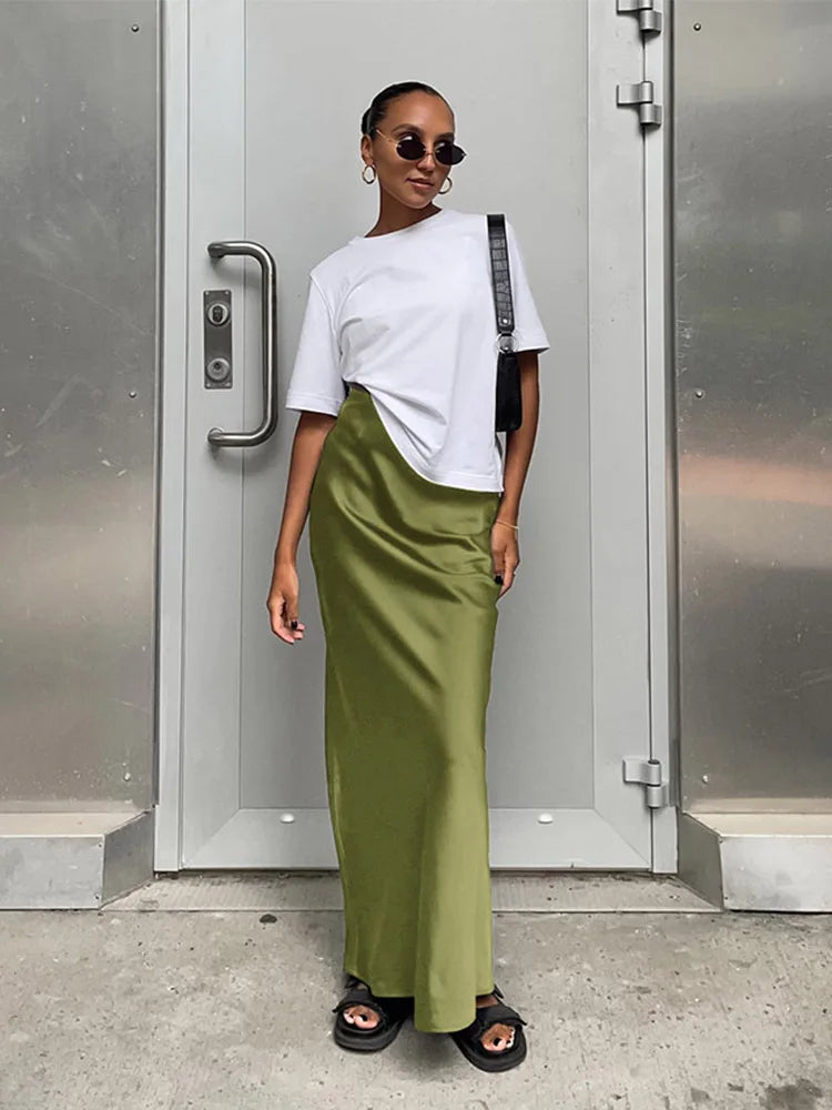 Elegant Satin Black Trumpet Skirts Fashion