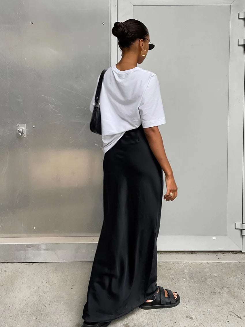 Elegant Satin Black Trumpet Skirts Fashion
