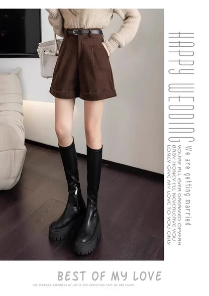 New Arrival Women's Corduroy Shorts