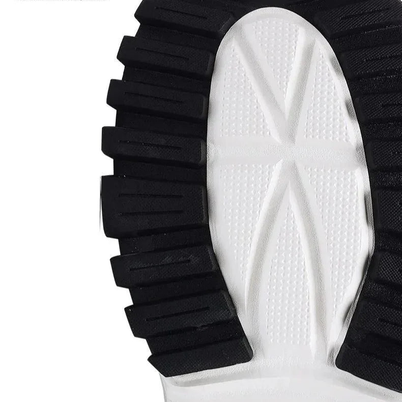 Larvit Sneakers - Olympus Madrid