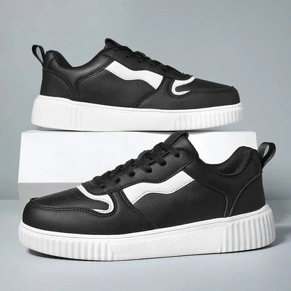 Clover Sneakers - Olympus Madrid